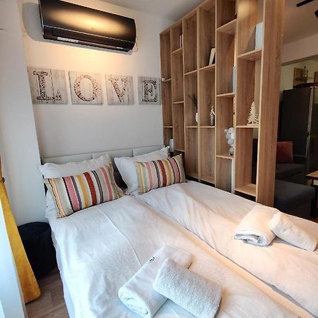 Cozy Studio Near The Historical Heart Of Sofia By Flat Mаnager Zewnętrze zdjęcie